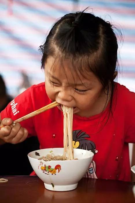 拍的照片被盗图了怎么办,偷照片被发现了怎么解释