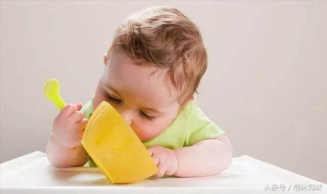 宝宝太瘦怎么改善营养不良,宝宝太瘦不长肉喝什么奶粉