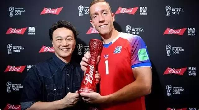 冰岛门将导演梅西,梅西冰岛罚点球