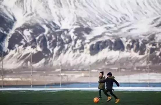 2022世界杯梅西点球被扑出,洛里为什么没把梅西点球扑出