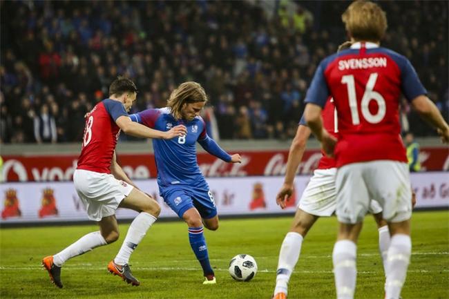 冰岛火山踢足球,冰岛火山足球