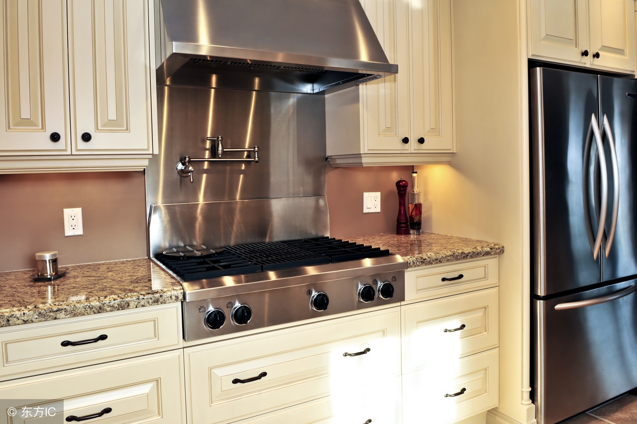 油烟机侧吸好还是顶吸实用,油烟机要买顶吸还是买侧吸