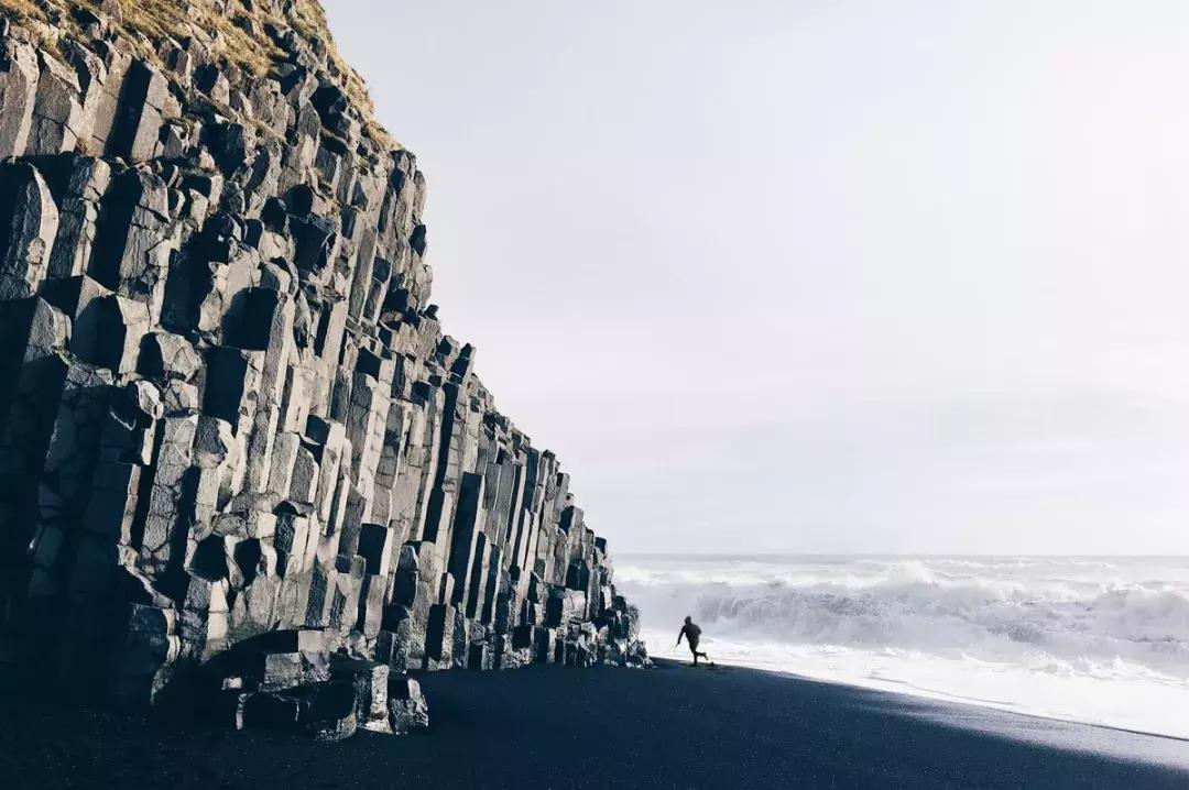 最孤独的小岛冰岛,冰岛的孤独岛屿