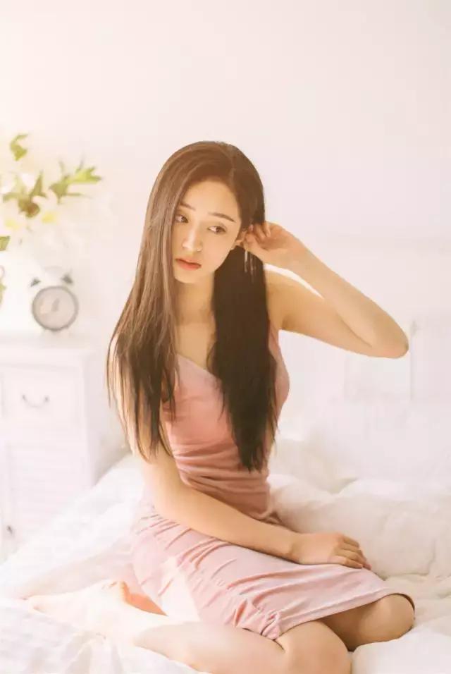 夏天拍照必备的10件衣服,夏季拍照服饰搭配图片