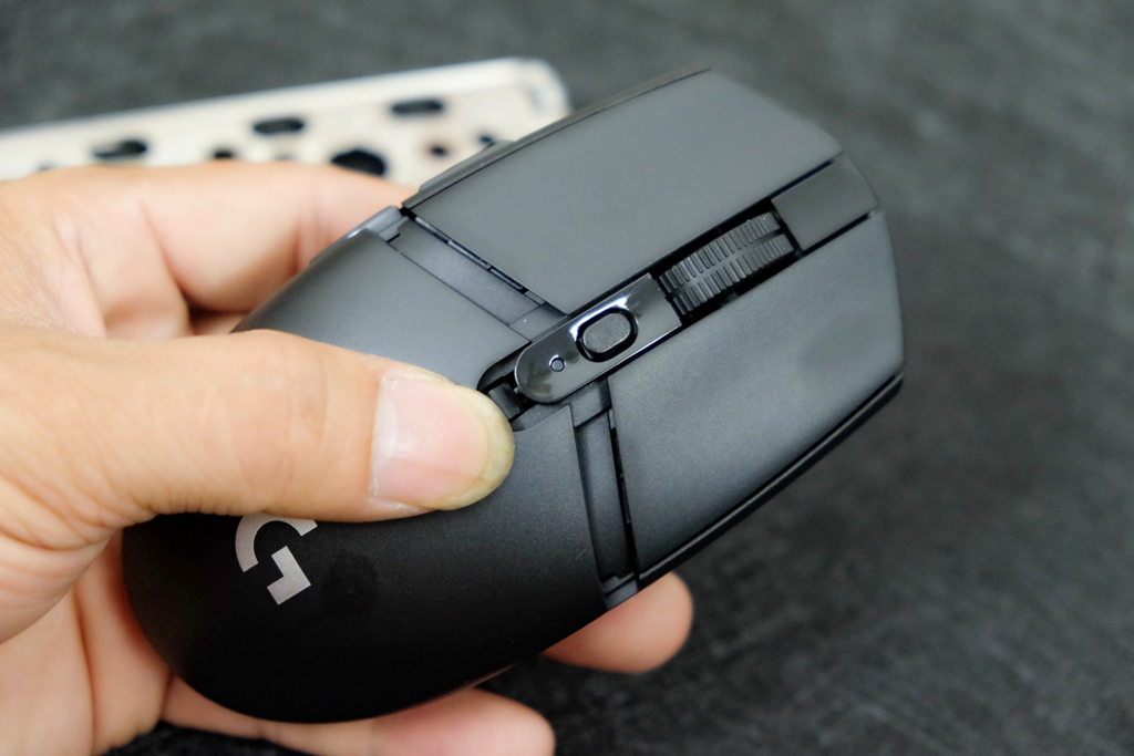 罗技鼠标哪一款无线好用,罗技无线鼠标哪一款最好用