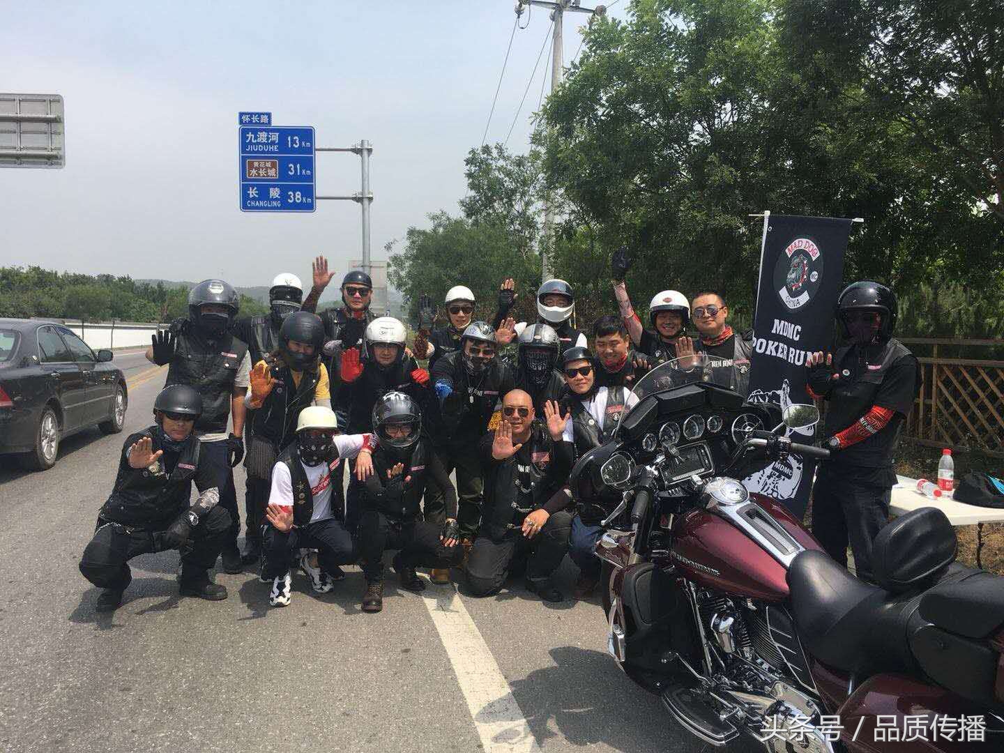 每人被俱乐部认可,哈雷俱乐部才能被社区认可,骑车、公益、成熟