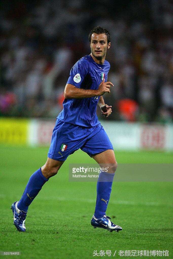 06年世界杯宣传nike,世界杯最火的足球鞋