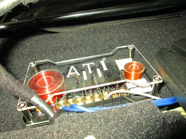 起亚k5音响改装最佳效果,起亚k5凯酷顶配改装音响