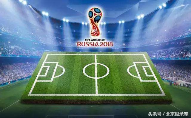 笑出腹肌,笑出腹肌采访中遇到伪球迷