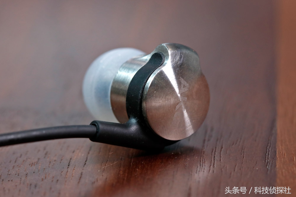 k3003和akg哪个好,akgk3003好推吗