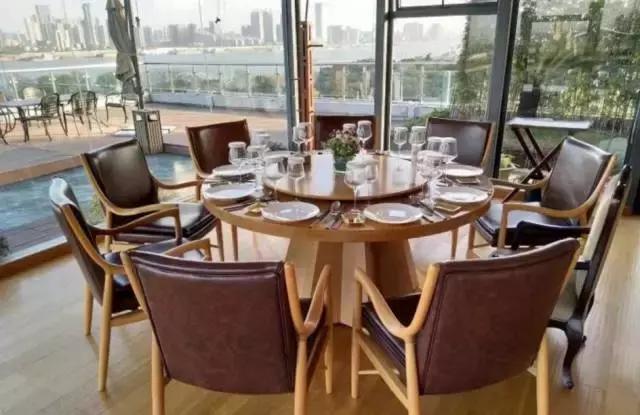 武汉最贵贵贵贵贵贵的土豪餐厅！吃过的都是有钱人！