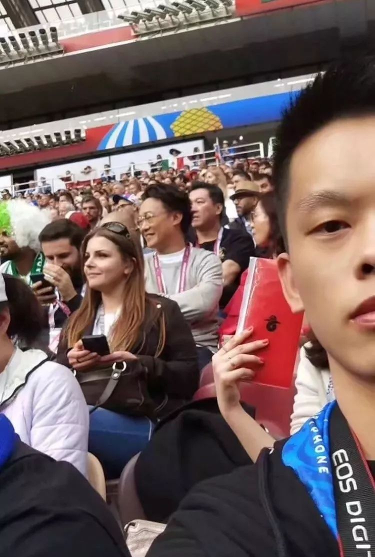 世界杯中国人评价陈奕迅,世界杯陈奕迅视频
