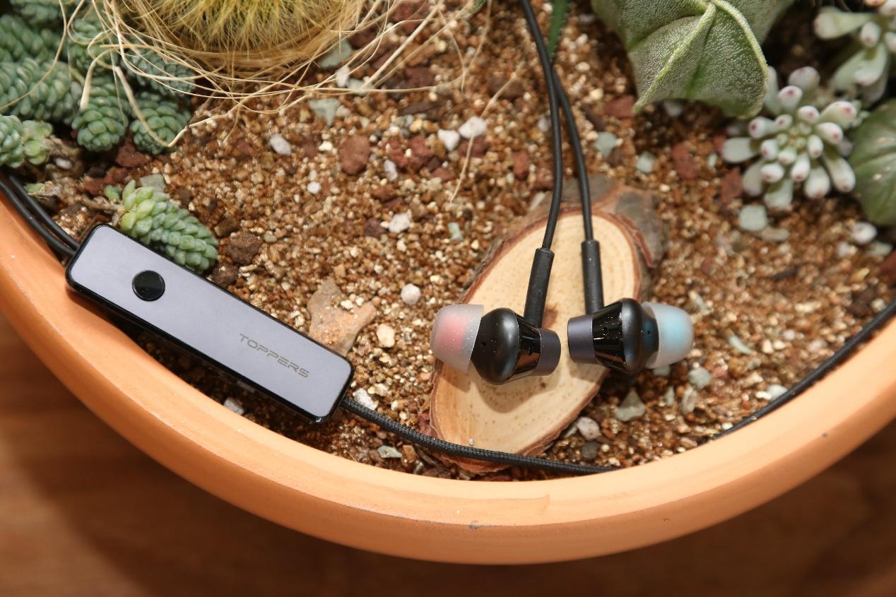 topperse2降噪耳机评测 (toppers e2有线降噪耳机)