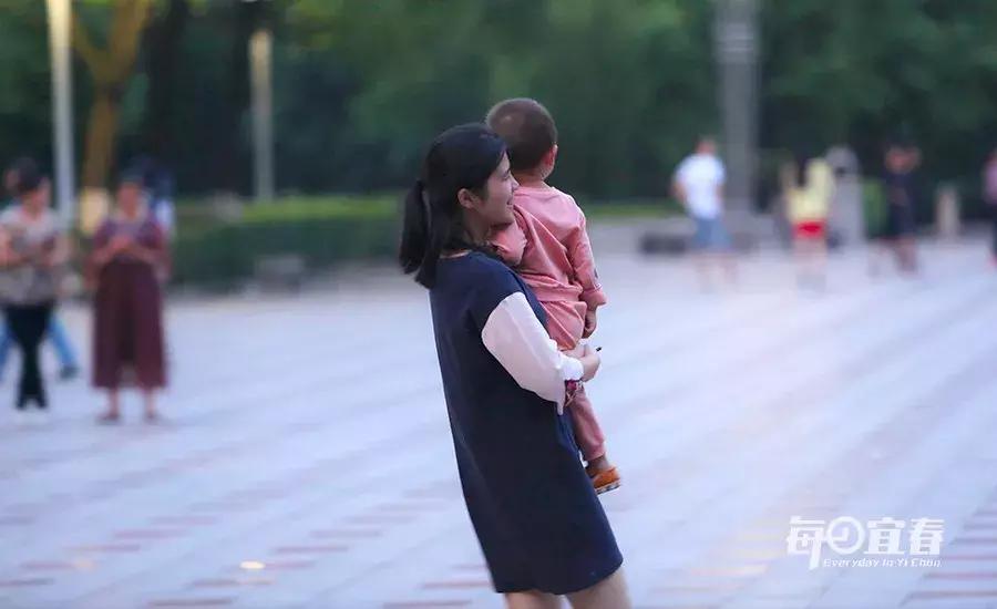 在宜春,1988年出生的人,现在账户上有多少钱?