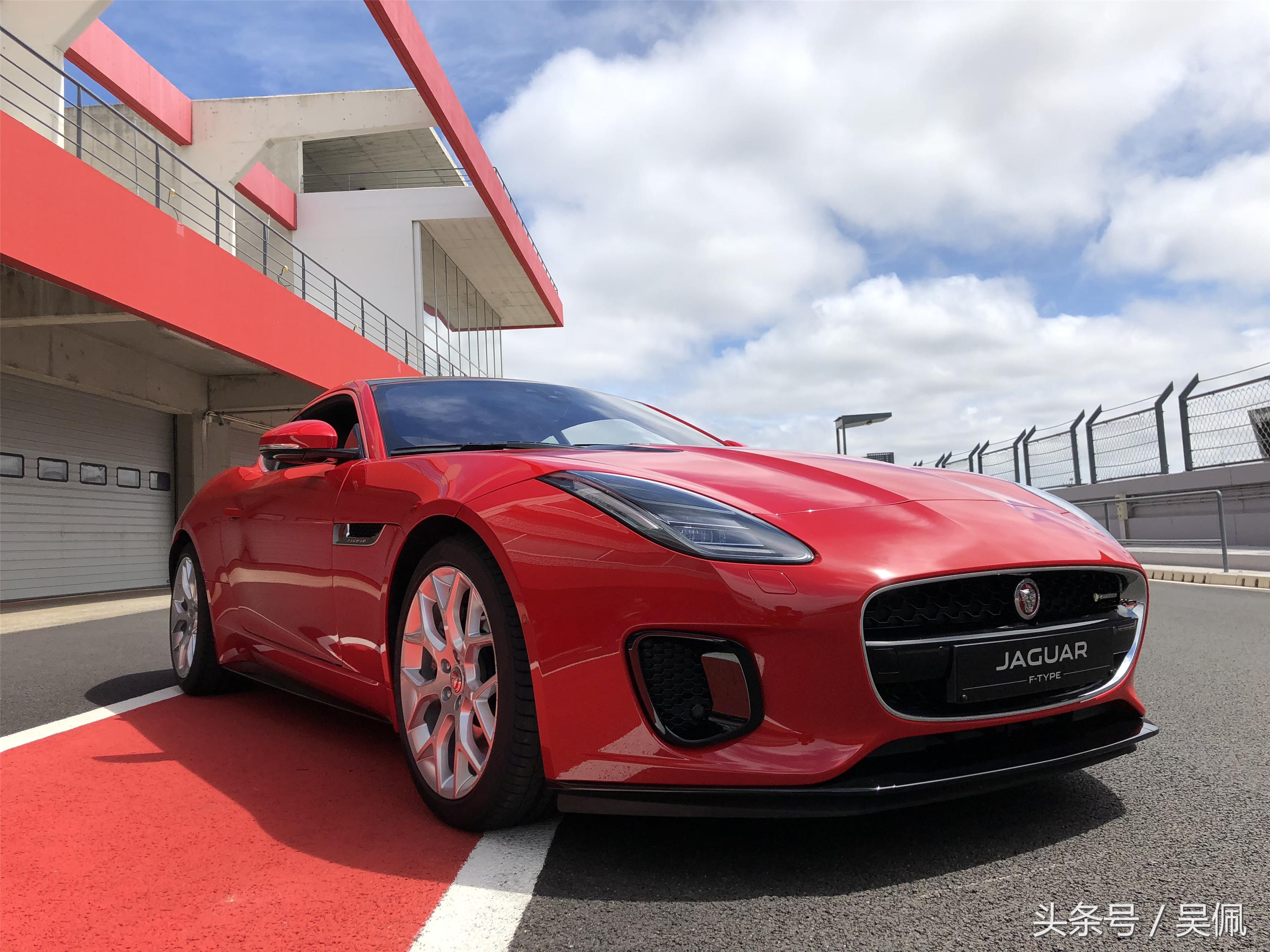 新捷豹f-type2.0t测评,赛道测试捷豹f-type2.0t
