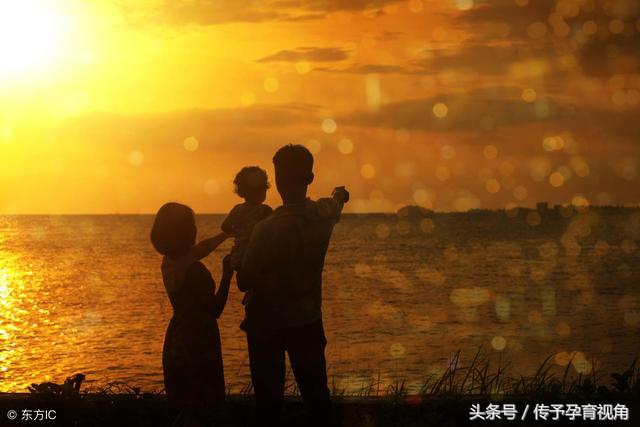 自己给婴儿宝宝理发教程,怎么自己在家给婴儿理发