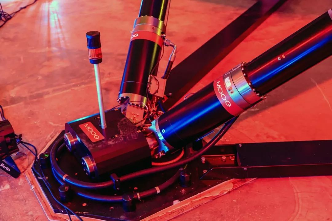 什么？你的当班飞行员，居然沉迷电玩？！