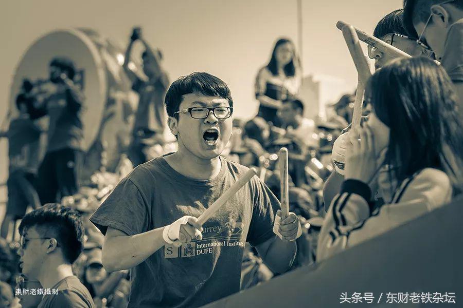 红蓝军团：Weareone,Oneisall！