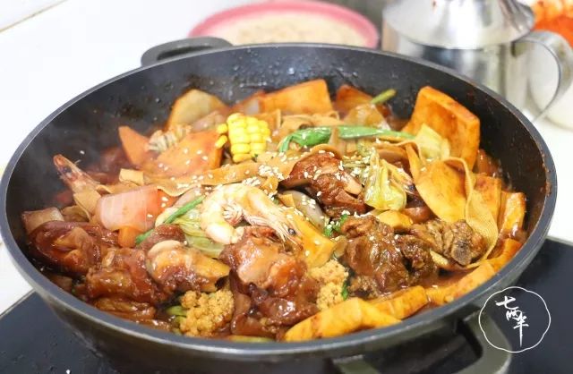 开店5年满5星好评，李家村这家私房焖锅，不服不行！