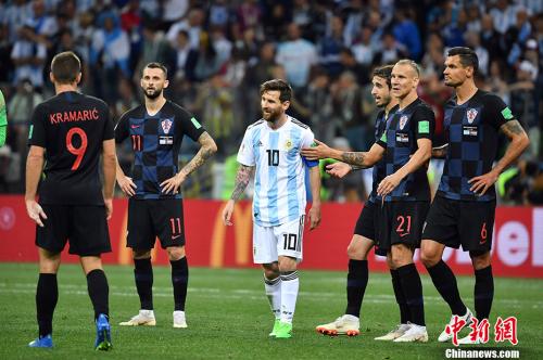 记者手记世界杯,世界杯记者采访梅西