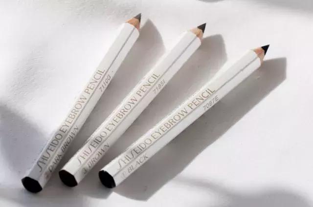 毕业照高颜值美女,毕业照c位上镜妆