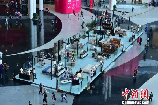 华人行贿美国海关获刑,中国人过美国海关被逮捕罚款