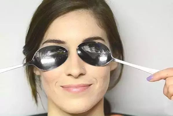 黑眼圈眼袋怎么治,黑眼圈眼袋很重多久能自行改善