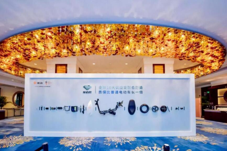 雅迪电动车缤钻版,天台格外冷