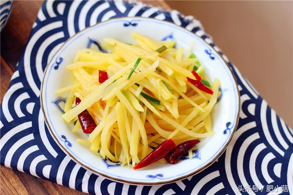 土豆丝大厨教学怎么蒸好吃,大厨教你如何切土豆丝