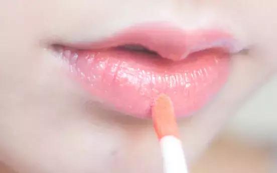 专家教你基础化妆的绝招与窍门,初学者必学的几个化妆技巧