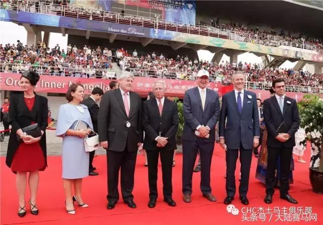 伊泰大漠鄂尔多斯金杯赛火爆来袭！开启“三杯一节”品牌赛马序幕