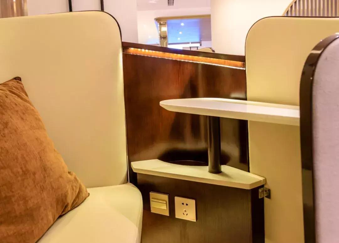 杭州机场休息室哪个最好,杭州机场24小时商务舱休息室