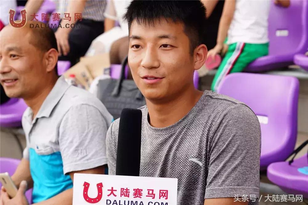 马术比赛纯血马,2018蒙古赛马传统耐力赛视频