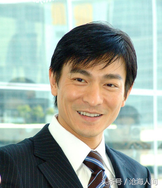 听华仔的歌粤语怎么说,听华仔的歌曲文案