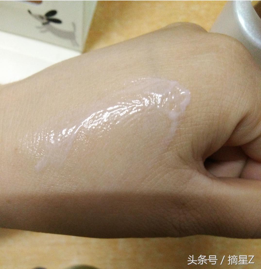 平价去黄美白精华学生推荐,学生美白小白瓶