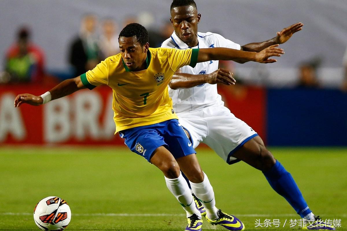 实况足球传奇时刻哪个厉害,实况足球高光球员排行榜