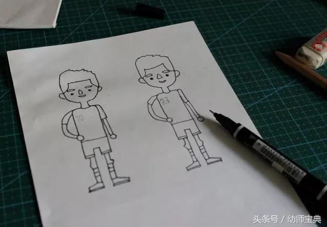 幼儿园足球世界杯手工作品,简单的足球手工