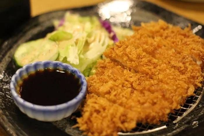 我愿意把夏天长胖的份额，统统留给日式猪排！