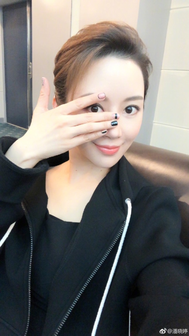 c罗连进三球翻盘巴塞罗那,c罗凯恩卡瓦尼