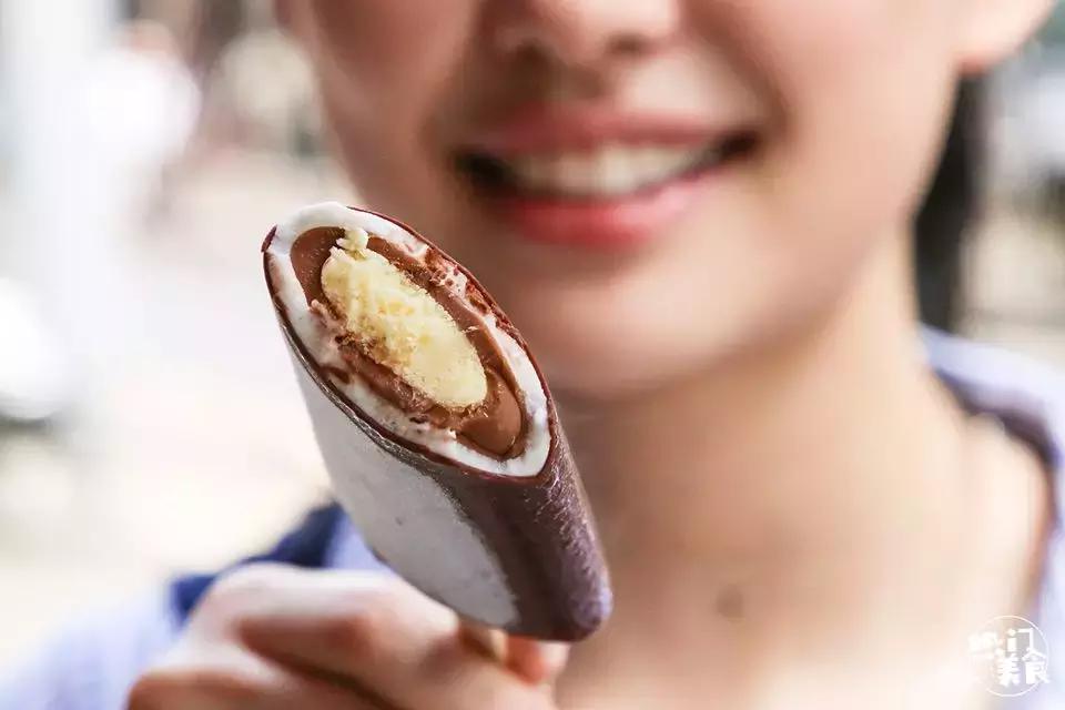 属于长沙夏天的童年记忆，是一支老冰棒流淌在舌尖上