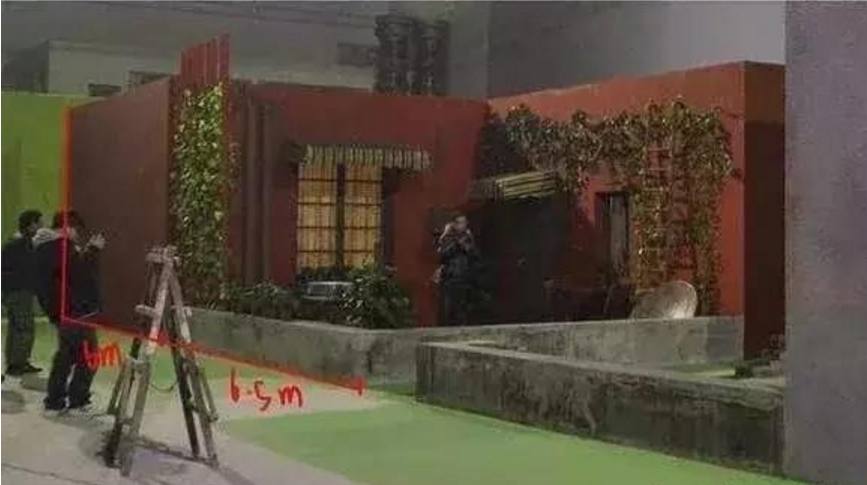 爱情公寓展博跳楼哪一段是特效,爱情公寓展博跳楼那一段是特效