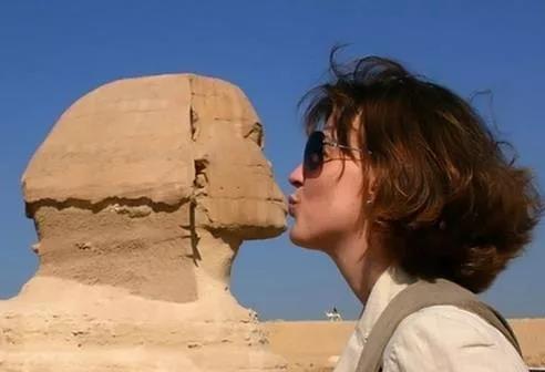 摄像机cmos是什么意思,摄像机cmos怎么选择