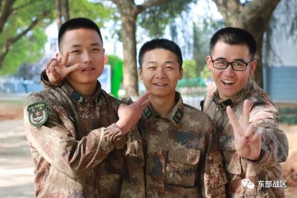 阳光快乐军营，请为这群“快乐的炮炮兵”点赞！