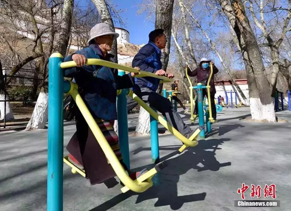 为什么足彩合法,*球赌**就不行?看完你就懂了!