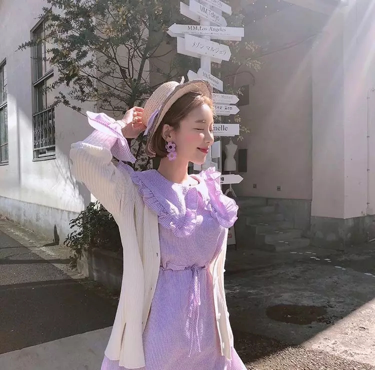 别人的大胸成累赘，平胸成烦恼，我这样穿，随意都好看