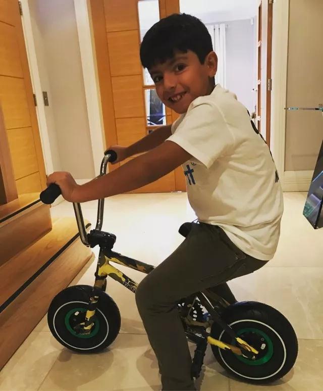 世界杯=萌萌萌萌萌萌萌萌萌萌萌萌萌