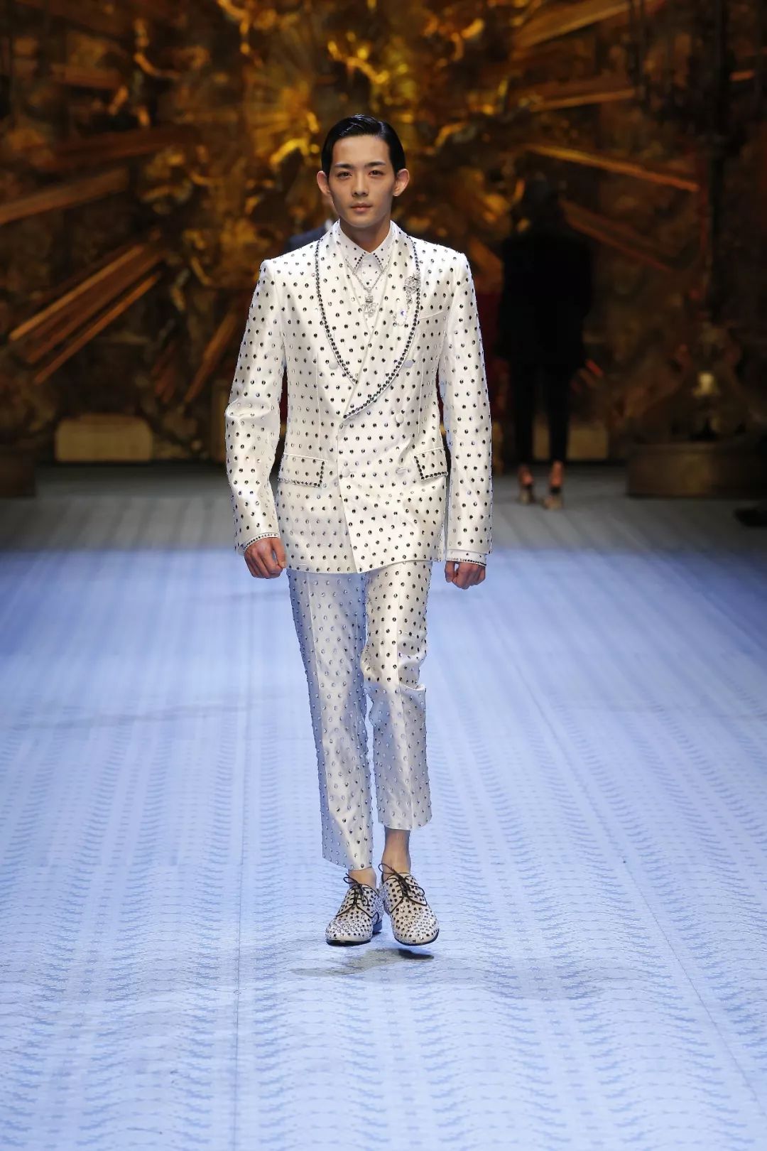 特想给这次男装周打差评是怎么回事！