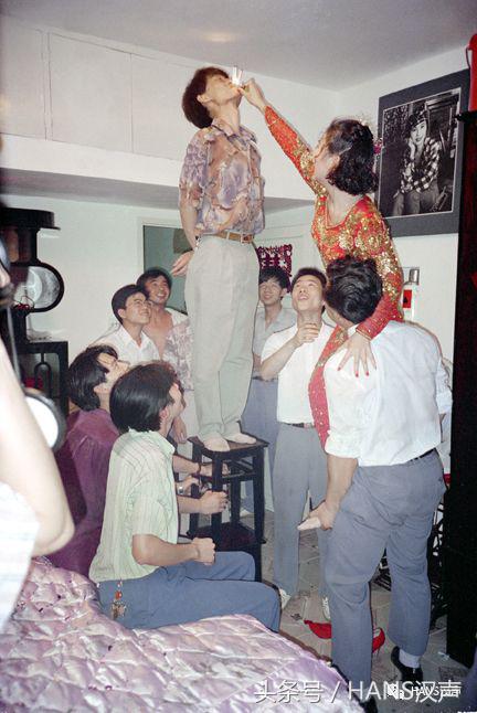 武汉银矿｜看看生你之前的爸妈，过得多潇洒？