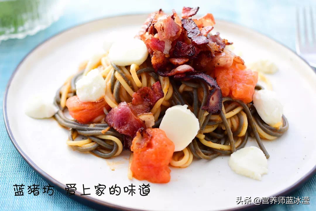 宝宝消化不良可以吃西红柿吗,消化不良腹胀可以吃西红柿吗