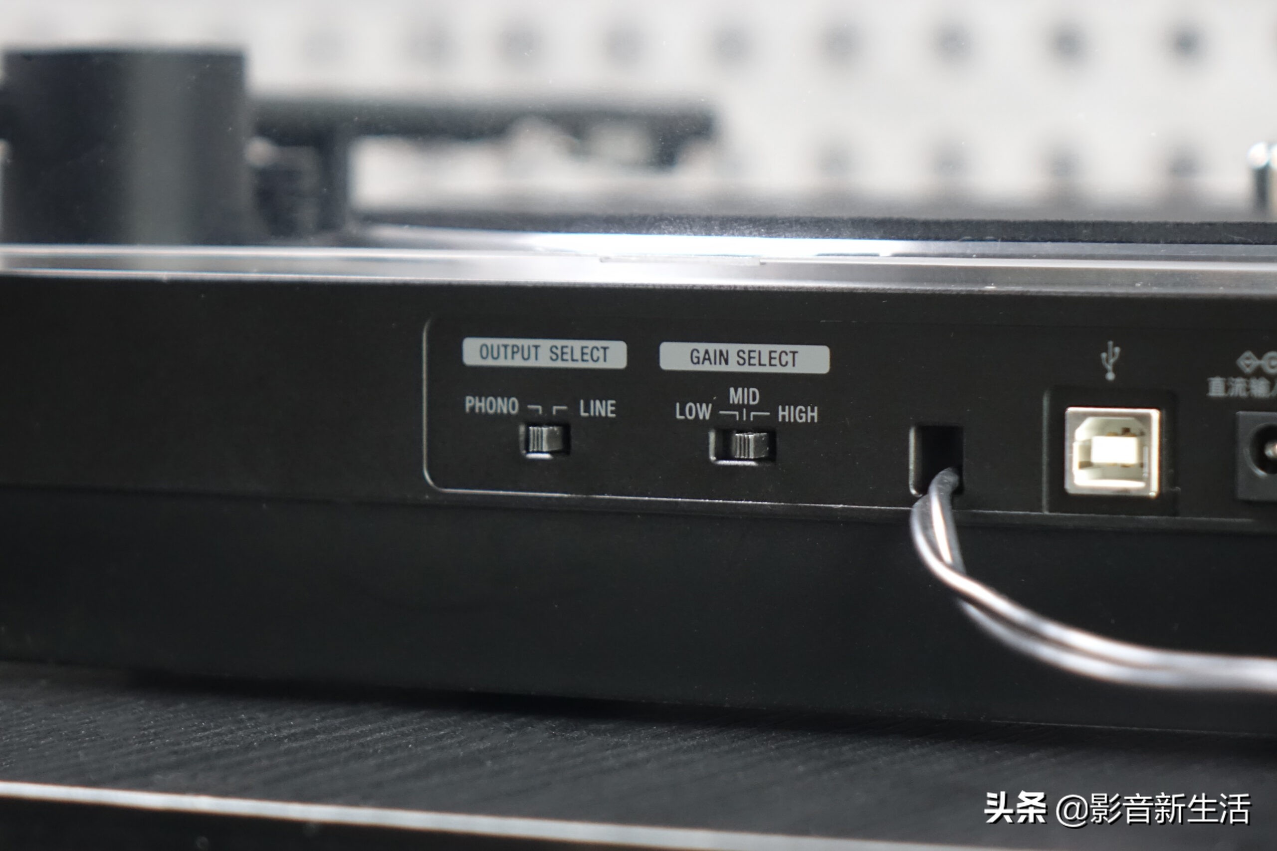 “摆脱繁琐的连接”SonyPS-LX310BT黑胶唱片机